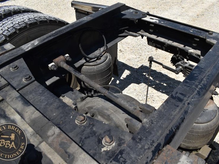 2011-kenworth-t660-image-51