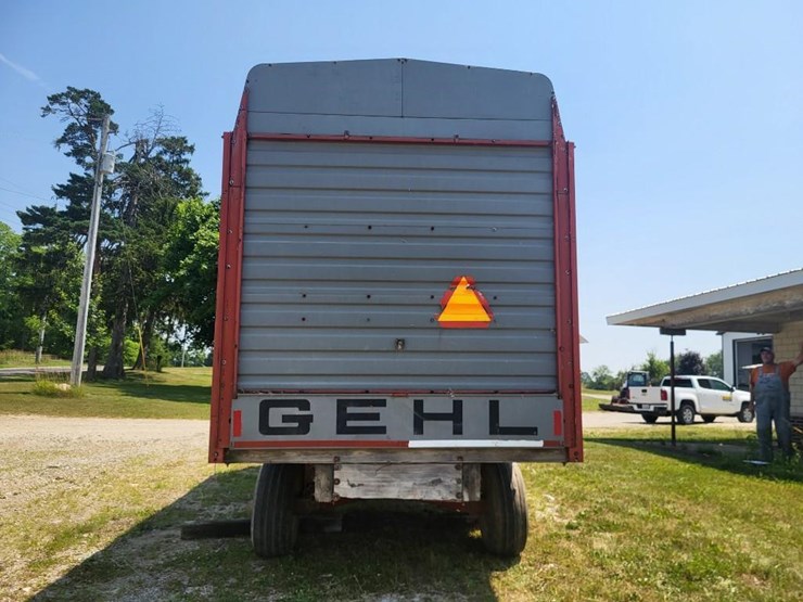 gehl-970-image-4