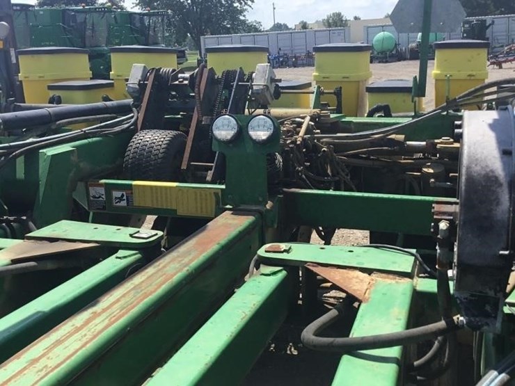 john-deere-1780-image-8