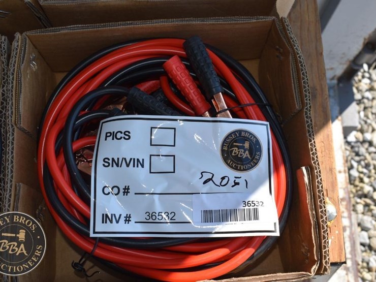 future-light-duty-jumper-cables-36532-image-1