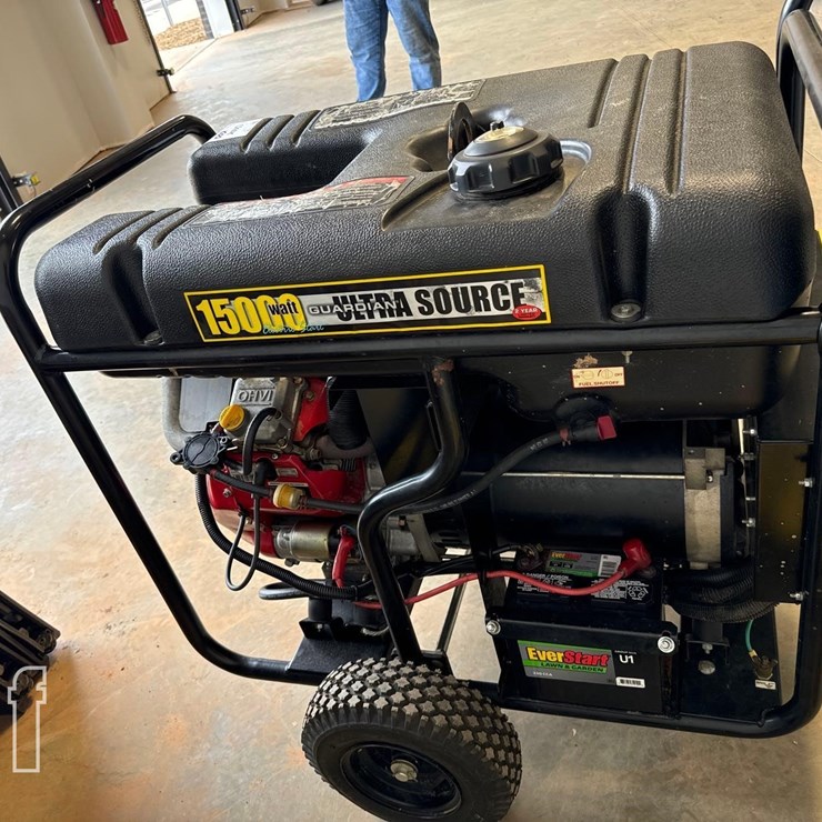 GENERAC 15000 WATT ELECTRIC START GENERATOR 1500