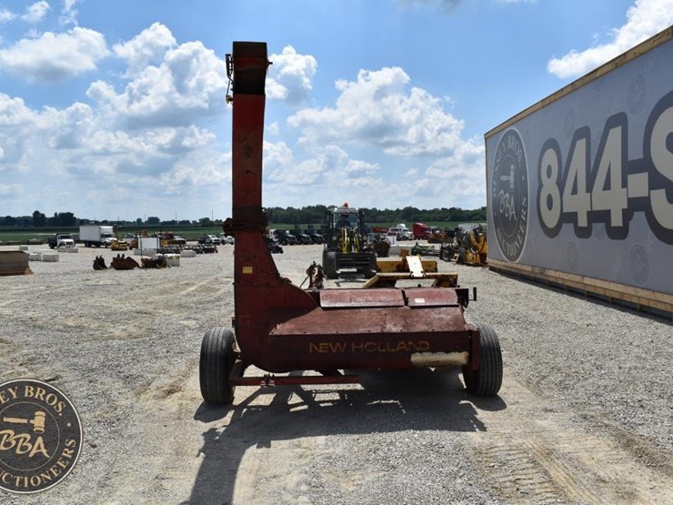 new-holland-770-image-9