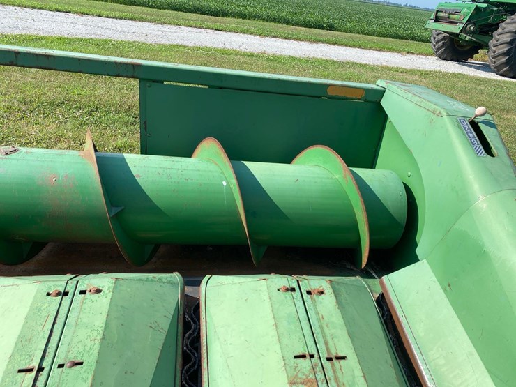 john-deere-653-image-12