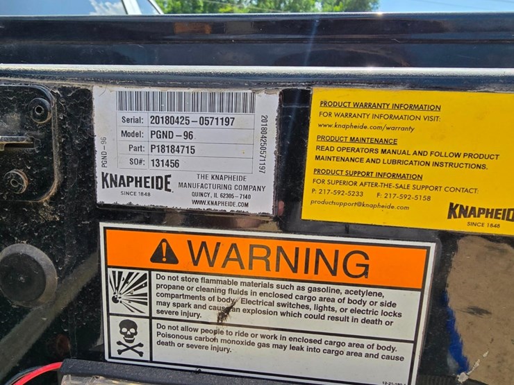 2018-utility-flatbed-image-26