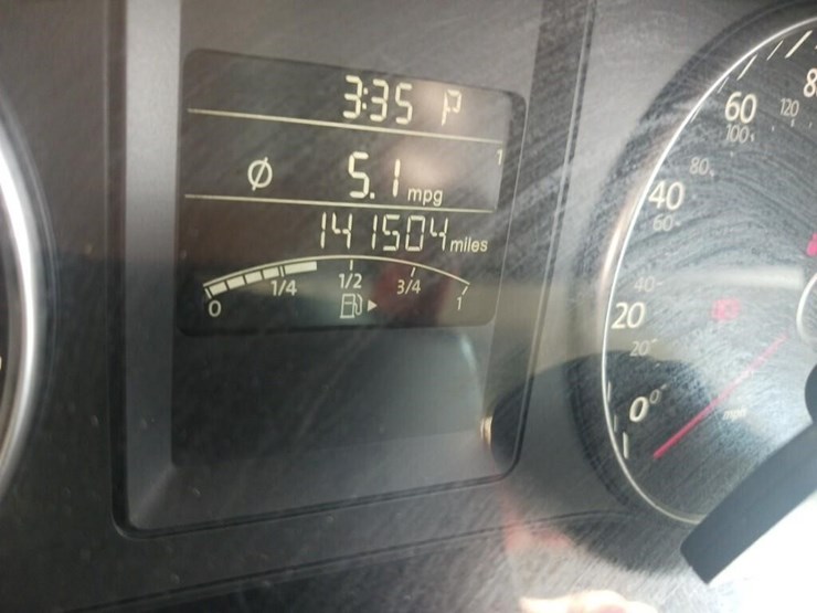 2013-volkswagen-jetta-runs/moves-se-pzev-image-6