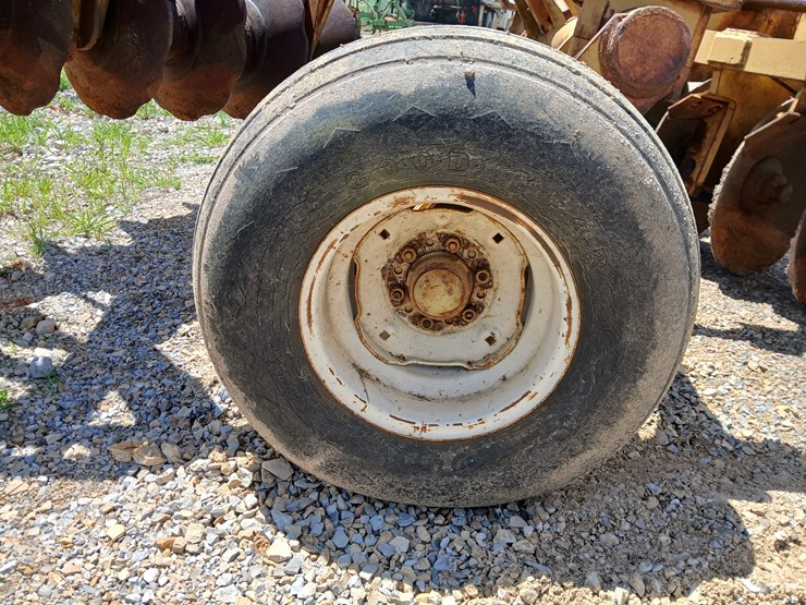 #20858-•-amco-10ft-disc-plow-image-16