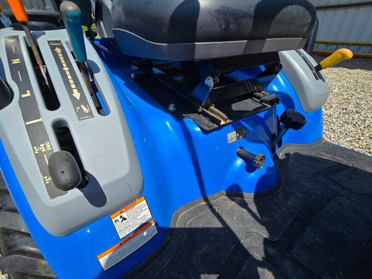 2023-new-holland-workmaster-25s-image-21
