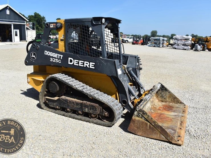 2019-deere-325g-image-23