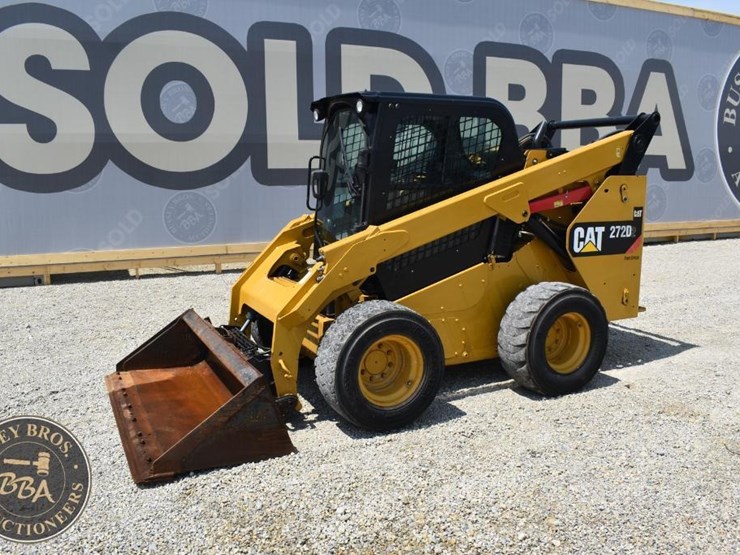 2015-caterpillar-272d2-image-2
