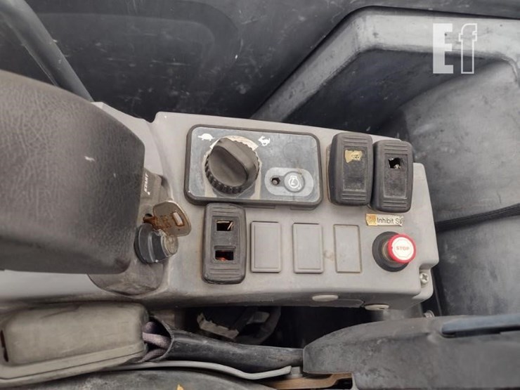 2019-kubota-u55-4-image-10