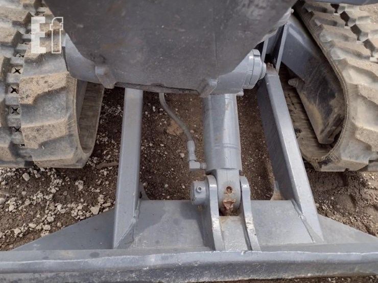 2011-terex-tc29-image-20