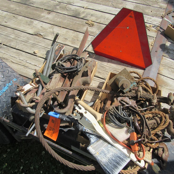 #8848 • Contents of Lot