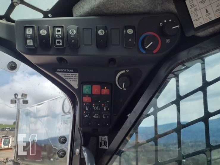 2023-deere-325g-image-8