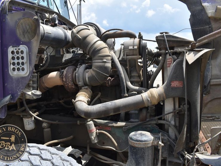 1990-kenworth-t800-image-34