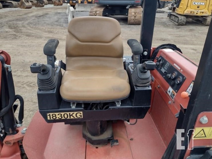 ditch-witch-xt855-image-11