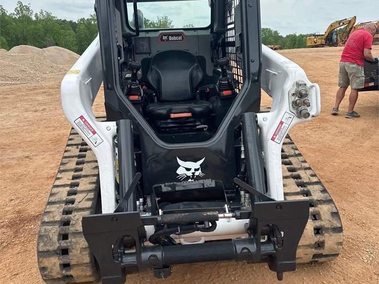 2021-bobcat-t76-image-2