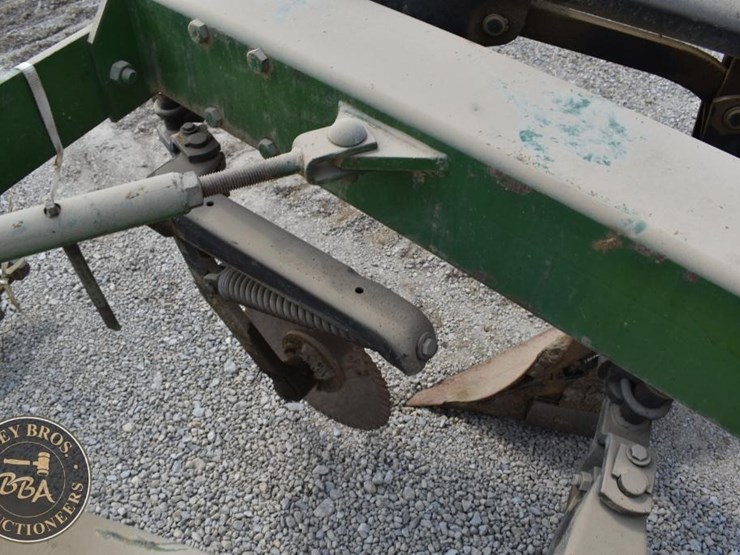 john-deere-2700-image-46