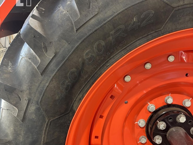 kubota-m7-132-image-11