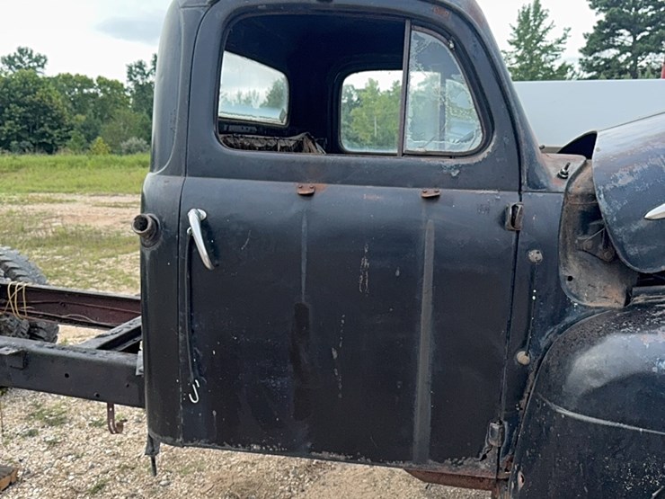 1951-ford-f5-image-6