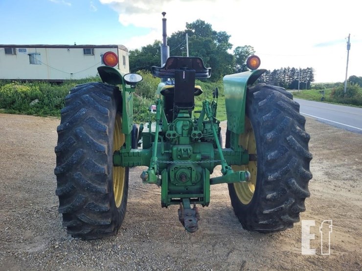 john-deere-2840-image-9