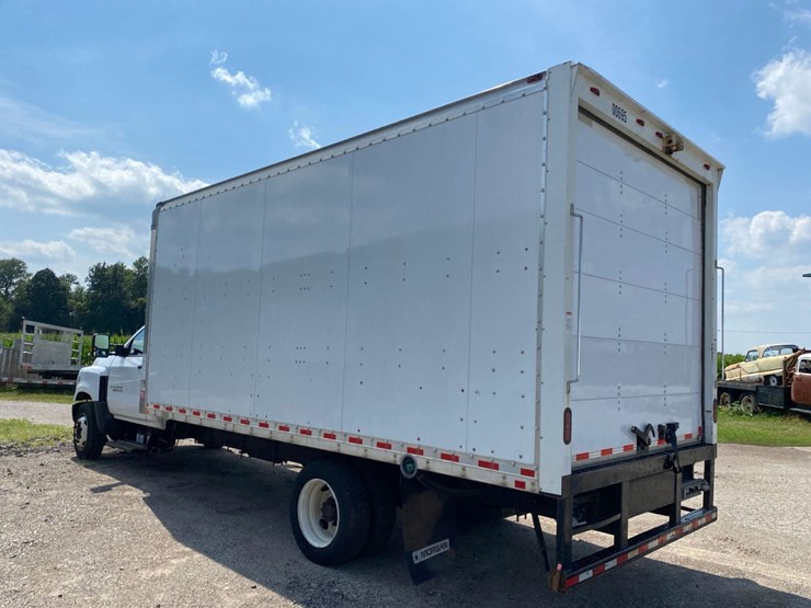 2019-chevrolet-6500-image-7