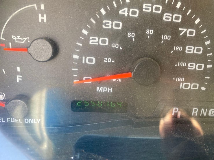 2003-ford-f550-image-35