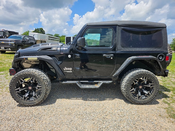 2021-jeep-wrangler-image-7