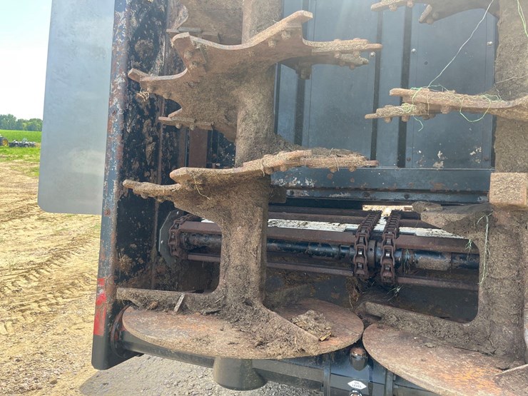 2023-meyer-ms485-vertical-beater-manure-spreader—1-owner-image-22