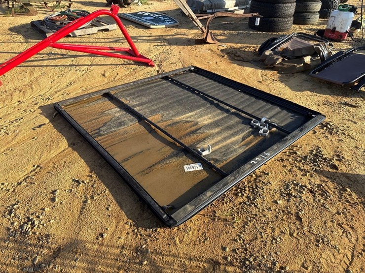 2216---bed-cover-for-full-size-truck-image-2