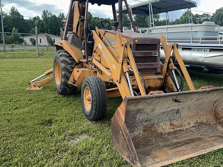 case-backhoe-image-2