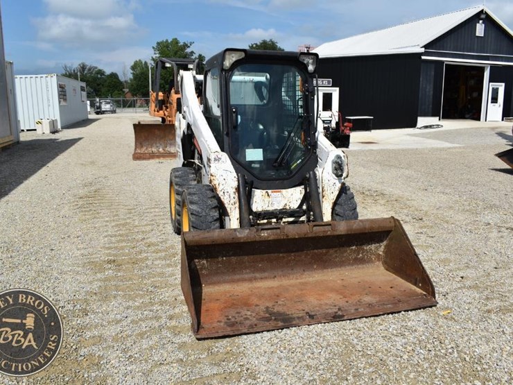 2017-bobcat-s570-image-22