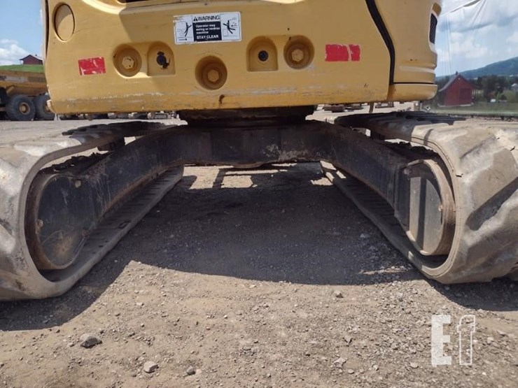 2017-deere-50g-image-45