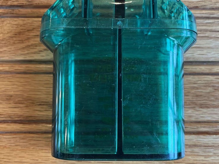 john-deere-s&p-shaker-image-2