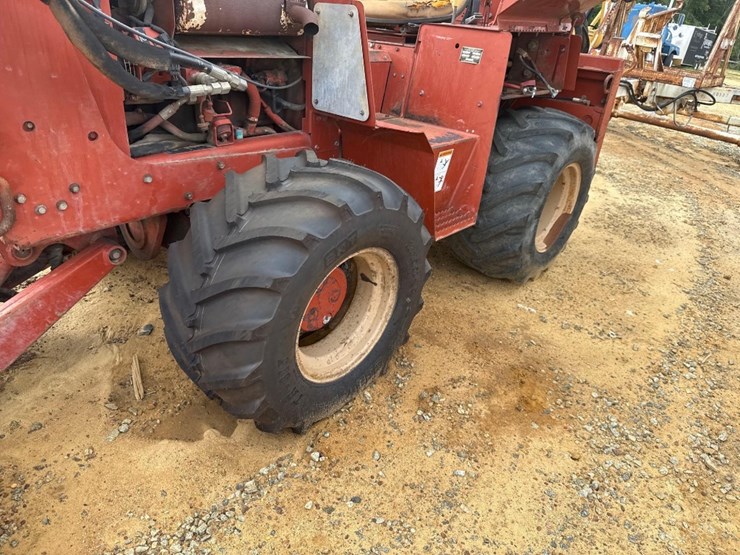 2002-ditch-witch-5700-image-12