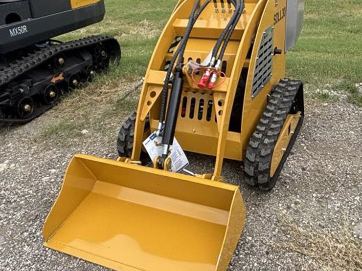 #4-•-skid-steer-loader---model-sdll30-image-1