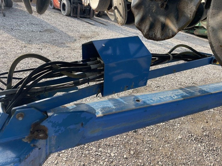 2001-kinze-3600-image-25