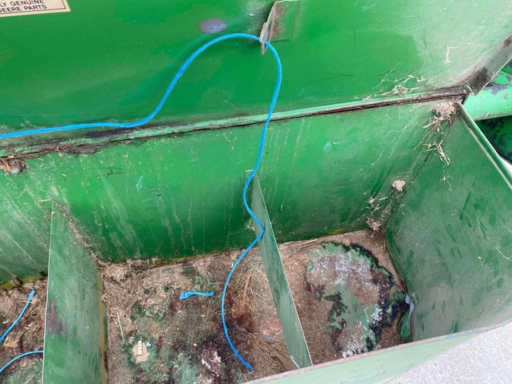 john-deere-336-baler-image-20
