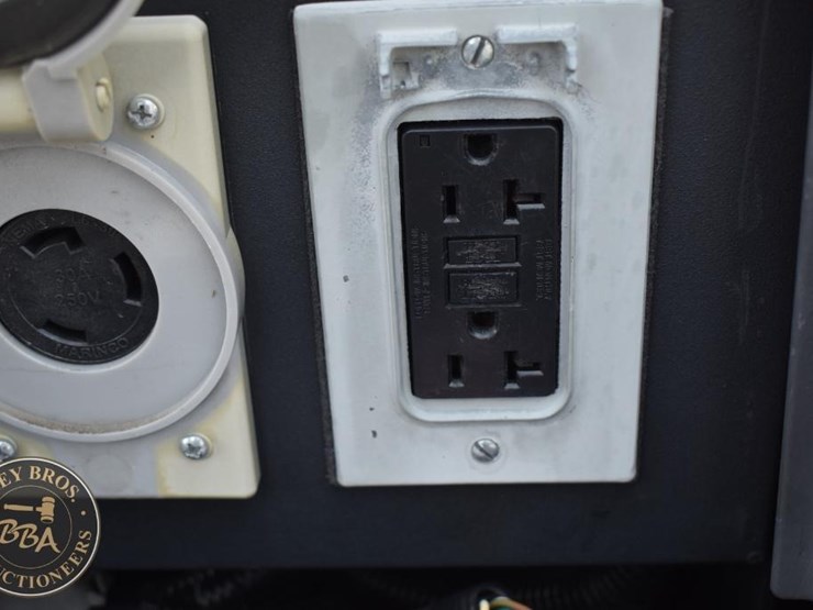2018-generac-mlt6s-image-23