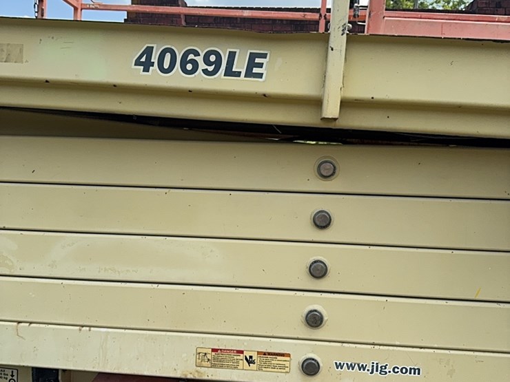 jlg-4069le-image-6