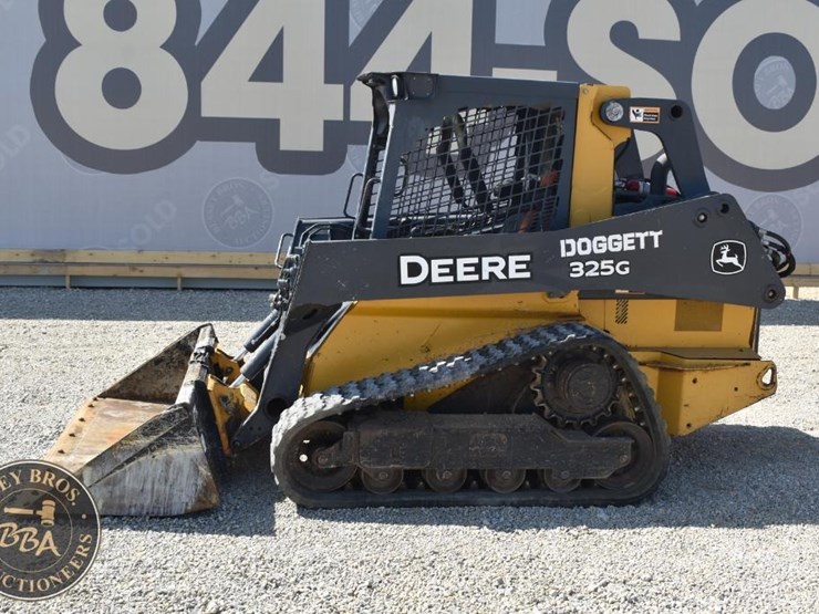 2019-deere-325g-image-10
