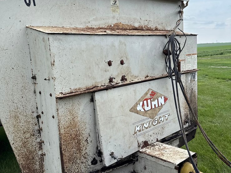kuhn-knight-8132-image-37