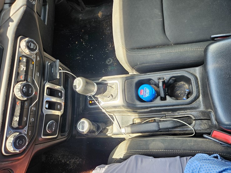 2021-jeep-wrangler-image-44