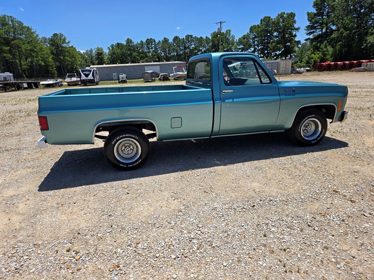 1977-chevrolet-custom-deluxe-image-29