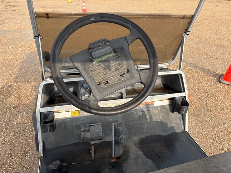 #22741-•-turf-carry-all-club-car,-gas-powered,-for-parts-and-repairs-image-6