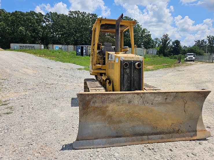 caterpillar-d4c-image-20