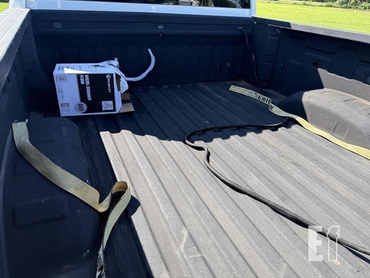 2020-chevrolet-2500-image-7