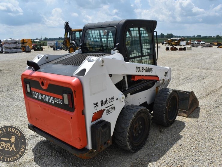 2020-bobcat-s550-image-14