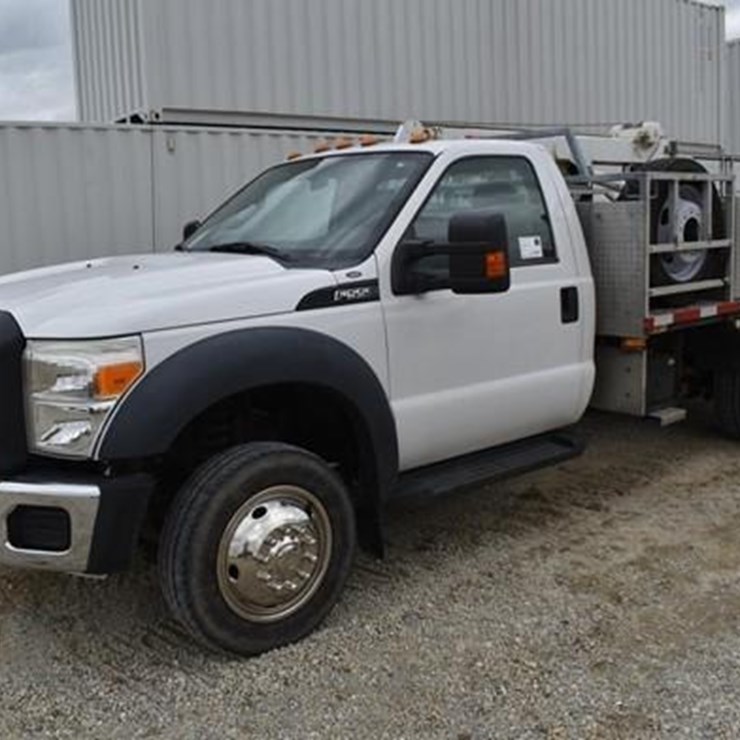 2013 FORD F550