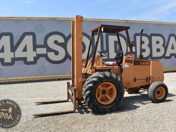 case-585e-image-3