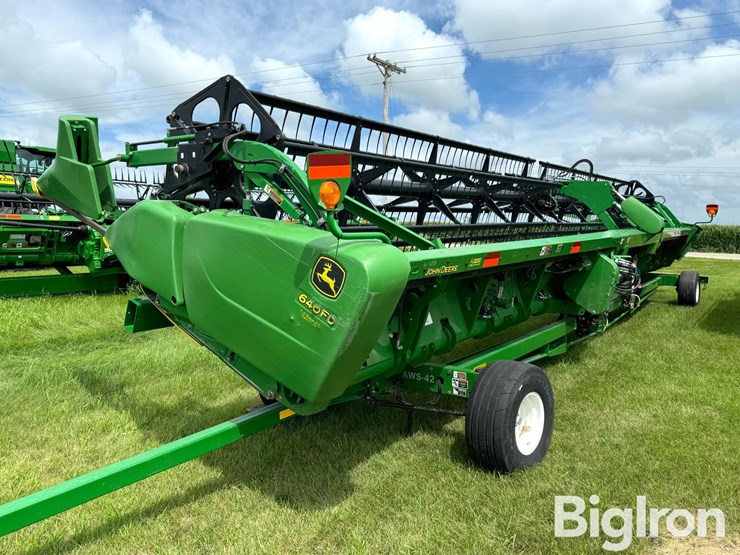 2011-john-deere-640fd-image-1